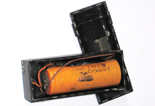 Làm gì khi pin điện thoại bị hỏng?