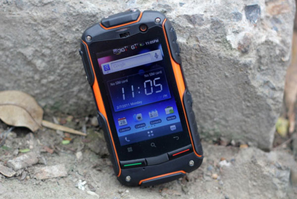 Những smartphone siêu bền ở VN