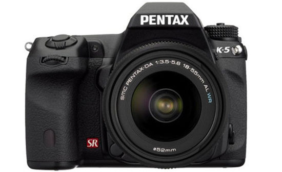 Pentax K-5 ngừng sản xuất sau khi 'đại hạ giá'