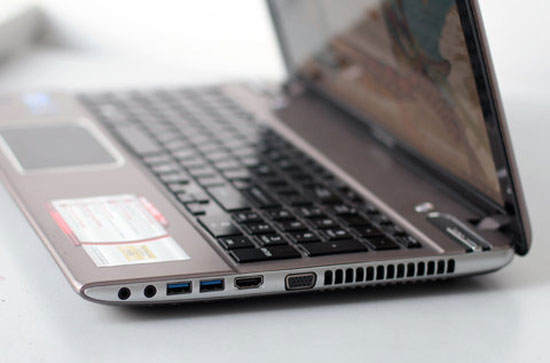 Laptop 3D không kính cấu hình 'khủng' tại VN