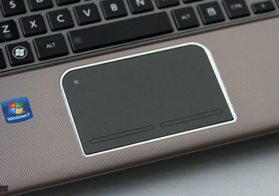 Laptop 3D không kính cấu hình 'khủng' tại VN