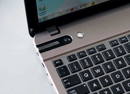 Laptop 3D không kính cấu hình 'khủng' tại VN