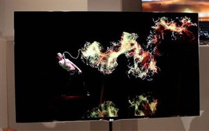 Chi phí sản xuất TV OLED đắt hơn LCD 8 đến 10 lần