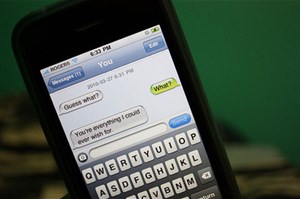 Phát hiện lỗi bảo mật SMS trên iPhone