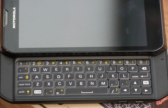 Ảnh thực tế Motorola Photon Q vừa được phát hành