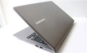 Samsung ra laptop series 5 giá "mềm"