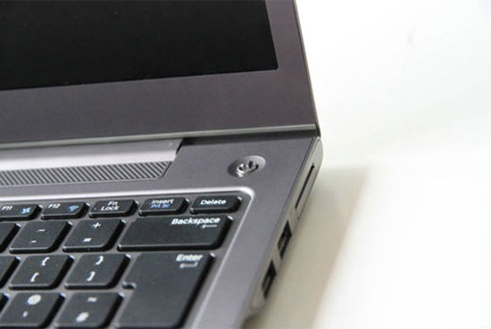 Samsung ra laptop series 5 giá "mềm"