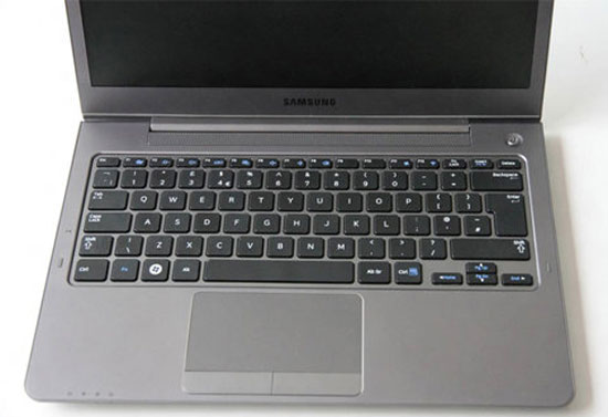 Samsung ra laptop series 5 giá "mềm"