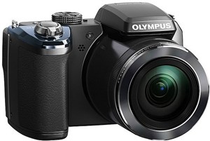 Olympus trình làng máy ảnh SP-820UZ siêu zoom