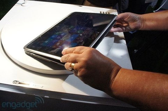 Dell ra đồng loạt ba máy tính Windows 8