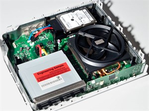 Xbox One có thể hoạt động liên tục 10 năm không ngừng nghỉ