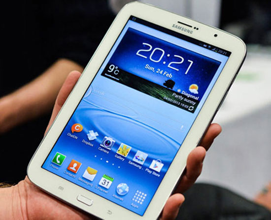 Galaxy Note 8.0 có bản nâng cấp Android 4.2.2 như Tab 3 8.0. Galaxy Note 8.0 có bản cập nhật Android 4.2.2