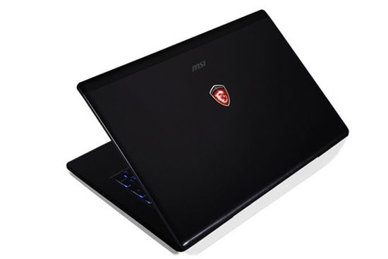 Laptop chơi game MSI GS70 mỏng nhẹ nhất thế giới