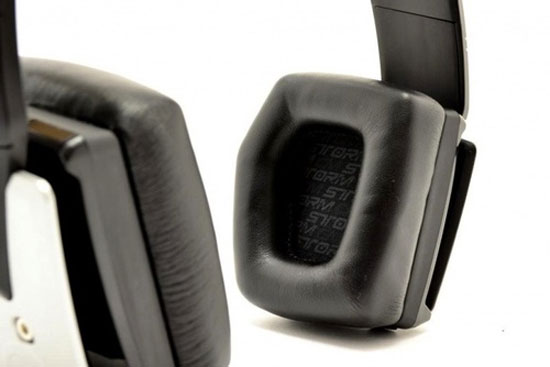 Tai nghe CM Storm Pluse-R vỏ nhôm, đèn nền LED