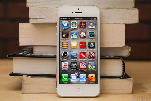 Vì sao Apple phát triển iPhone giá rẻ?