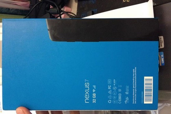 Nexus 7 có dung lượng bộ nhớ trong là 32 GB. Nexus 7 thế hệ hai bản 4G LTE xuất hiện ở Trung Quốc