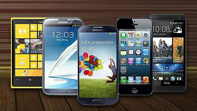 Smartphone Vì sao doanh số bán smartphone vượt điện thoại thường?