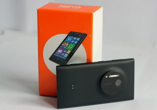 Điện thoại Nokia Lumia 1020 camera 41 megapixel về Việt Nam