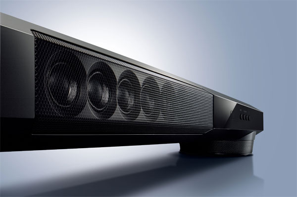 Yamaha YSP-1400 cung cấp các ngõ vào âm thanh analog, quang học và đồng trục. Loa soundbar Yamaha âm bass chắc khỏe nhờ tích hợp subwoofer