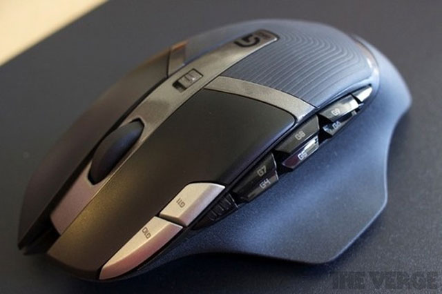 Logitech G602 có thể hoạt động 1400 giờ liên tục