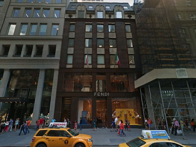 Địa điểm Microsoft muốn mở cửa hàng Microsoft muốn mở cửa hàng cạnh tranh gần sát với Apple