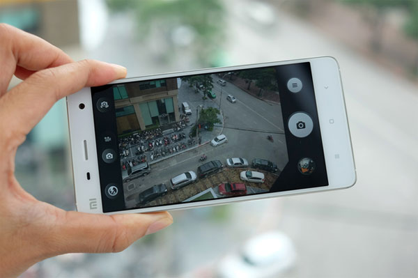 Máy chạy giao diện MIUI được tuỳ biến sâu Smartphone nhanh nhất thế giới của Xiaomi về Việt Nam