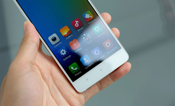 Xiaomi Mi4 có màn hình chuẩn Full HD Smartphone nhanh nhất thế giới của Xiaomi về Việt Nam