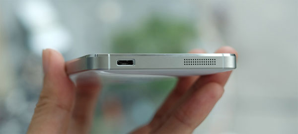 Viền màn hình máy khá mỏng Smartphone nhanh nhất thế giới của Xiaomi về Việt Nam