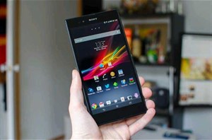 Sony chuẩn bị trình làng phablet giá rẻ chạy Android 4.4 Kitkat