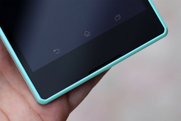 Sony Xperia C3 2 SIM chính hãng có giá 6,99 triệu đồng