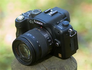 Panasonic Lumix G1 nhỏ đến mức nào?