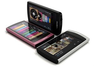 Samsung YP-R1 bán trong tháng này 