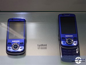 Samsung S5500E Lydford – “dế xanh” 3G mới 