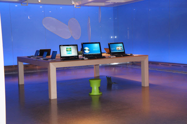 "Đột nhập" đại bản doanh của Microsoft