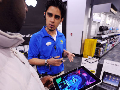 Những tiêu chí tác động mạnh đến quyết định mua điện thoại