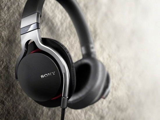 Sony trình làng 3 mẫu tai nghe MDR-1 mới