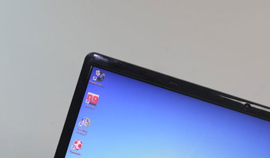 Laptop chạy chip Ivy Bridge giá rẻ của Samsung