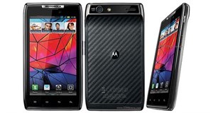 Motorola trình làng ba mẫu smartphone Razr mới