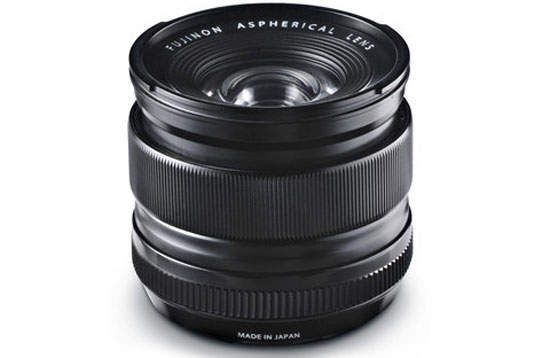 Ống kính kit 18-55 mm và 14 mm cho máy mirrorless của Fujifilm