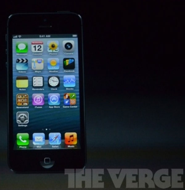 Soi từng chi tiết của siêu phẩm iPhone 5
