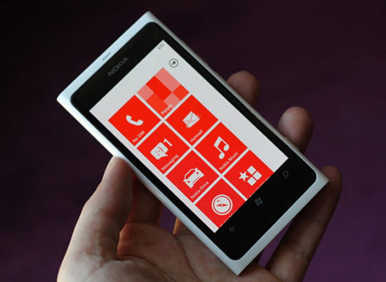 Lượng smartphone ở Việt Nam tăng 5% so với năm ngoái