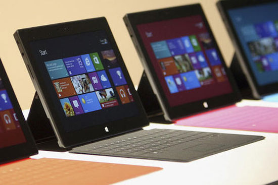 Máy tính bảng Surface có giá từ 300 USD
