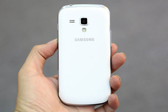 "Đập hộp" Galaxy S Duos 2 sim tại Việt Nam