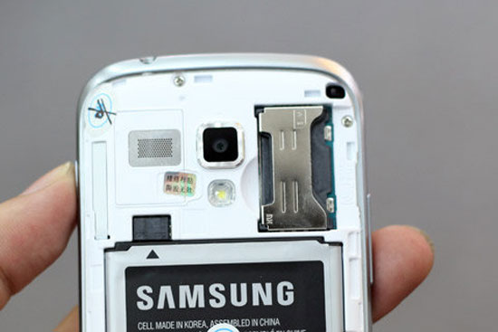 "Đập hộp" Galaxy S Duos 2 sim tại Việt Nam