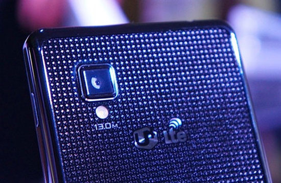 Smartphone 4 lõi cao cấp nhất của LG giá 900 USD