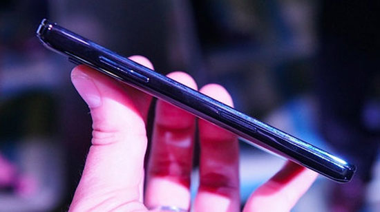 Smartphone 4 lõi cao cấp nhất của LG giá 900 USD