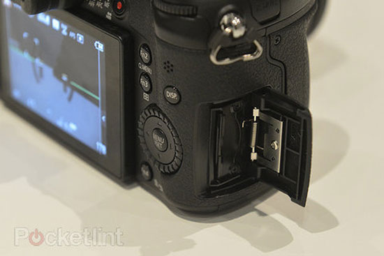 Ảnh thực tế máy mirrorless chuyên video Panasonic GH3