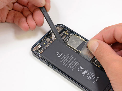“Mổ bụng” soi mọi chi tiết bên trong iPhone 5