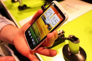 HTC One X được nâng cấp Jelly Bean trong tháng 10