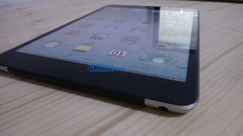 Trên tay iPad Mini phiên bản sắc đen